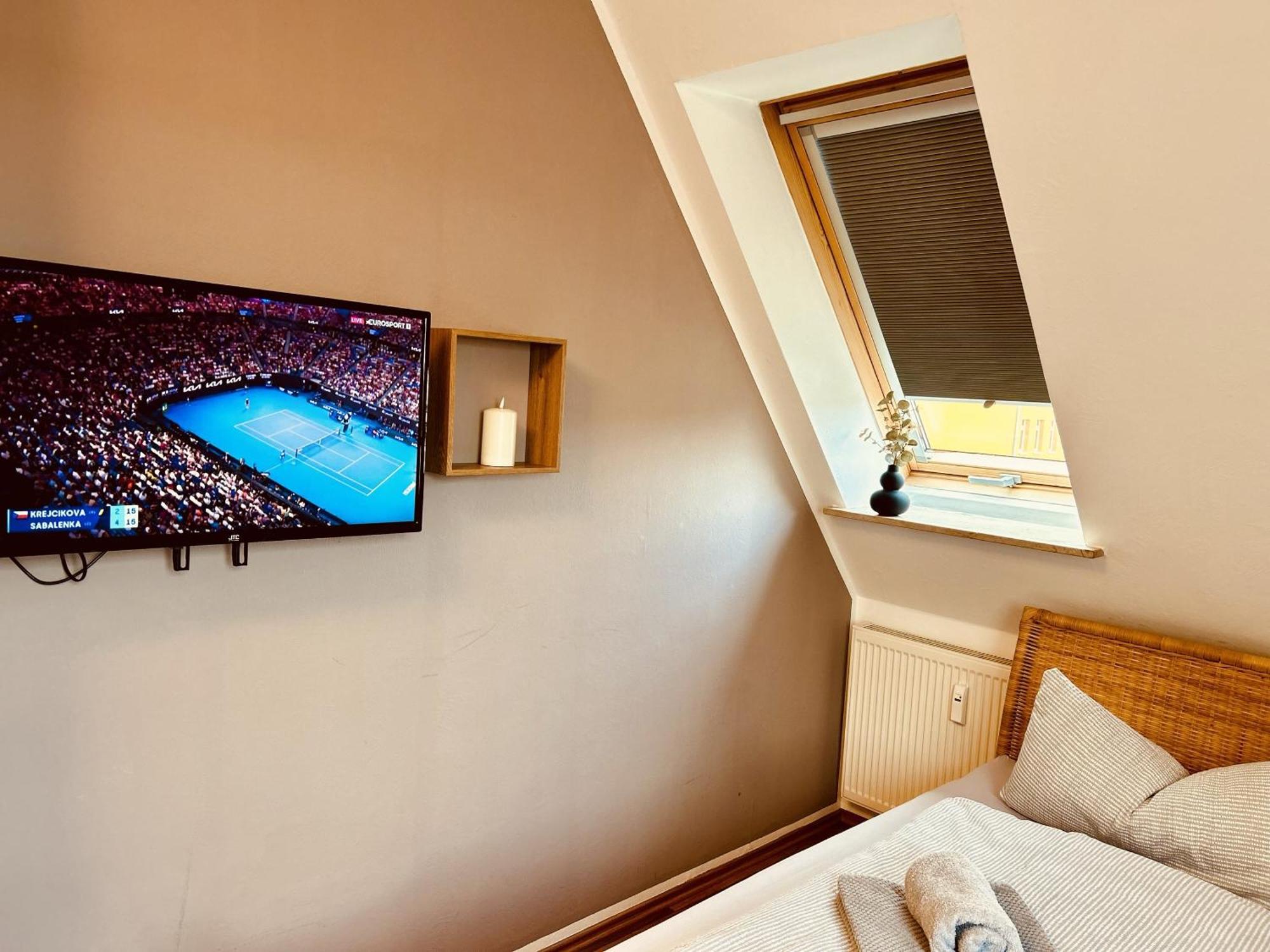 Casa Rehse: Modern With Self-check-in & Free Parking *